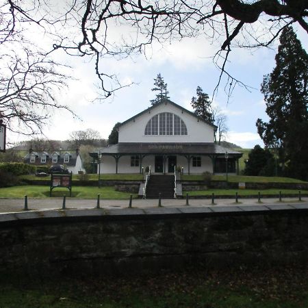 White Lodge B & B Strathpeffer Buitenkant foto